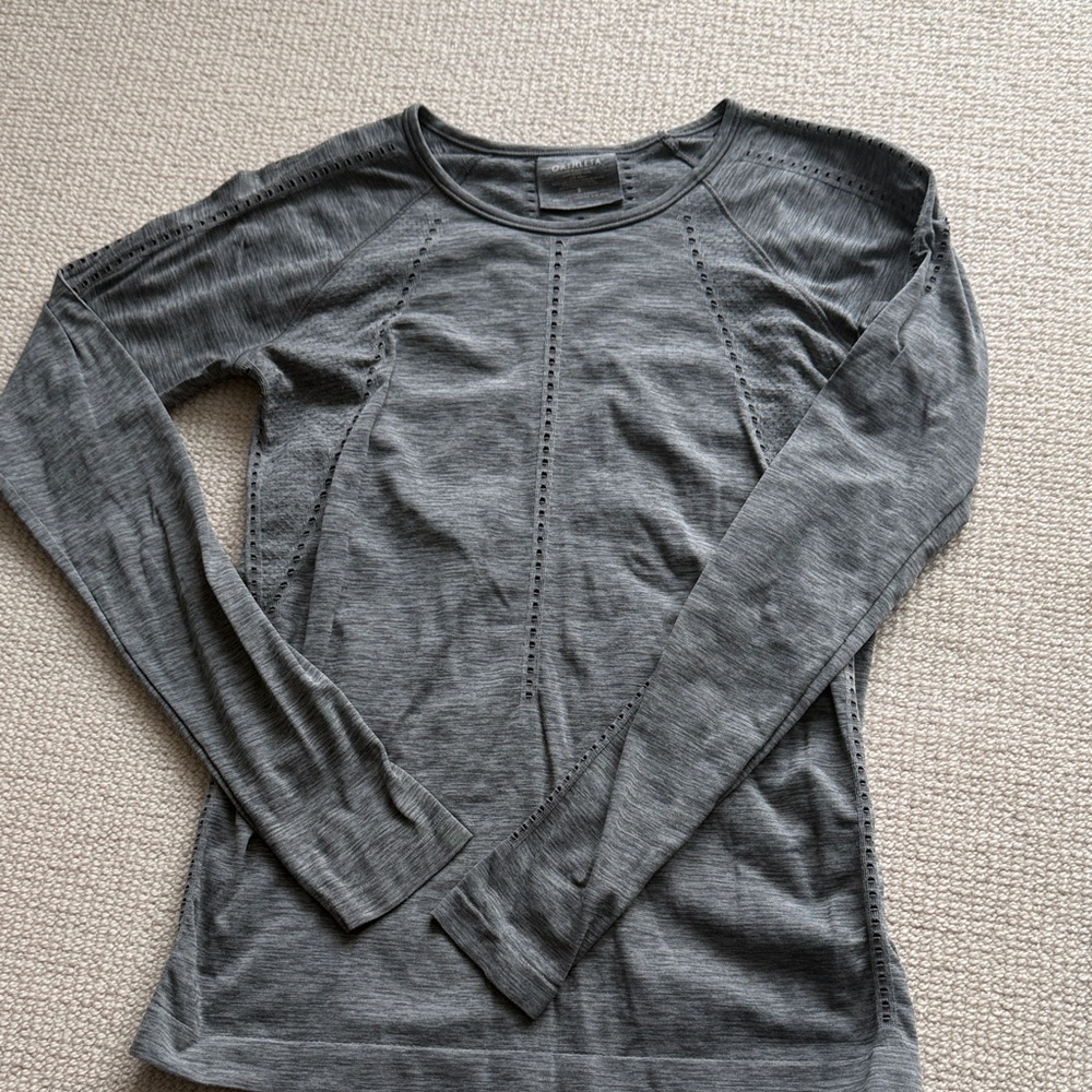 Athleta Charcoal Long Sleeve Tee